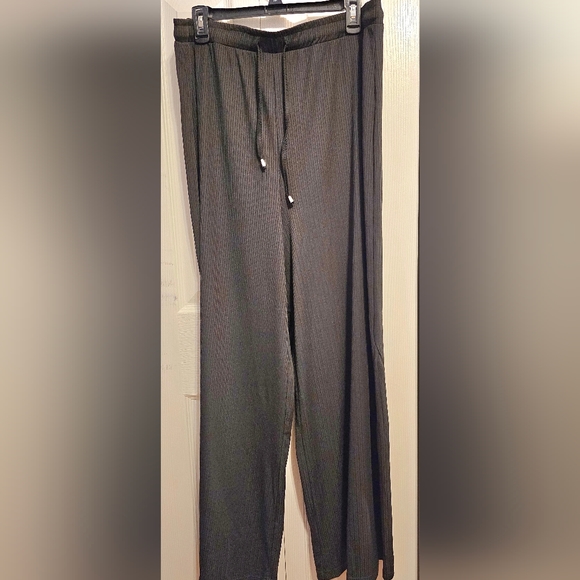 Bob Mackie Boutique Black Wide Leg Pants  Size XL  NWOT - Picture 2 of 6